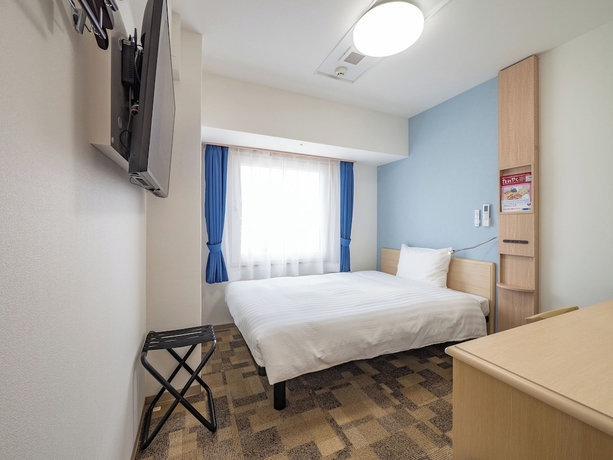 Imagen de la habitación del Hotel Toyoko Inn Kobe Sannomiya Ekimae. Foto 2