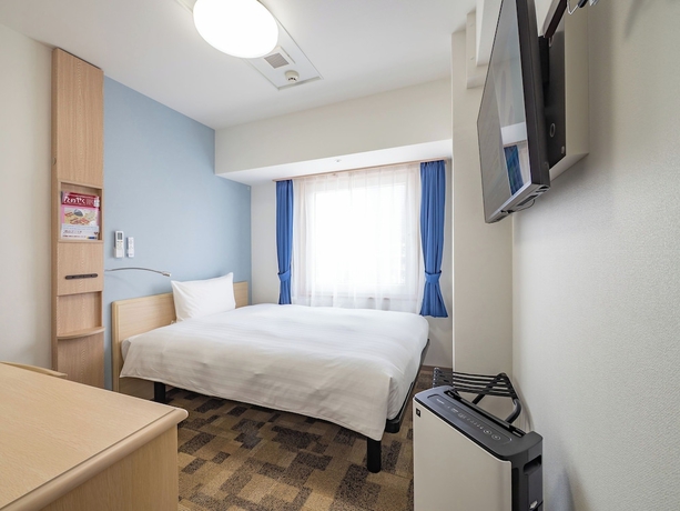 Imagen de la habitación del Hotel Toyoko Inn Kobe Sannomiya Ekimae. Foto 12