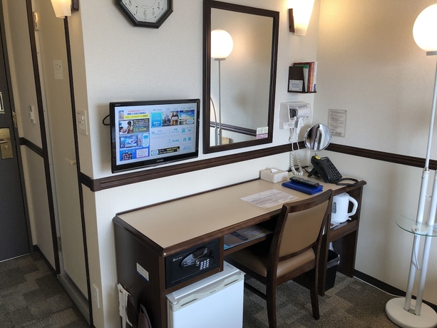 Imagen de la habitación del Hotel Toyoko Inn Maibara-eki Shinkansen Nishi-guchi. Foto 7