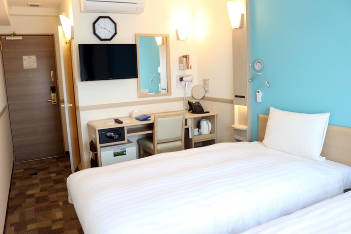 Imagen de la habitación del Hotel Toyoko Inn Nishi Funabashi Baraki Inter. Foto 3