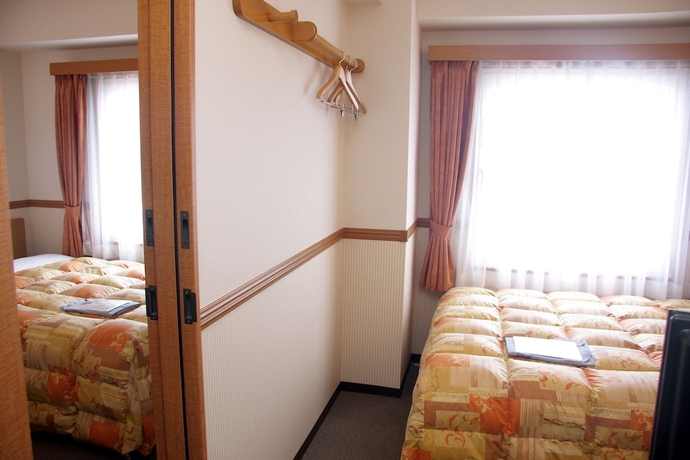 Imagen de la habitación del Hotel Toyoko Inn Okinawa Ishigaki Jima. Foto 8