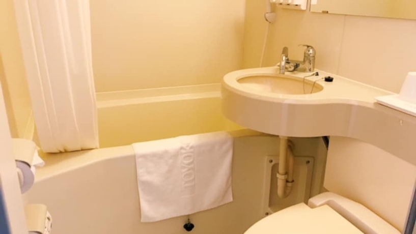 Imagen de la habitación del Hotel Toyoko Inn Okinawa Naha Kokusai Dori Miebashi Station. Foto 14