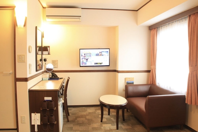 Imagen de la habitación del Hotel Toyoko Inn Osaka Itami Kuko. Foto 9