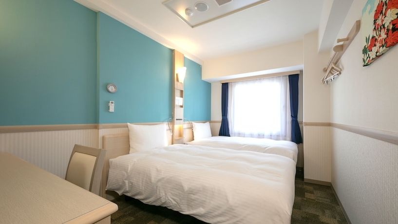 Imagen de la habitación del Hotel Toyoko Inn Osaka Kyobashi Sakuranomiya. Foto 8