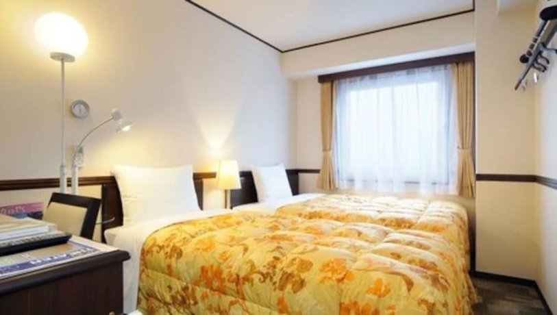 Imagen de la habitación del Hotel Toyoko Inn Osaka Namba Nippombashi. Foto 2