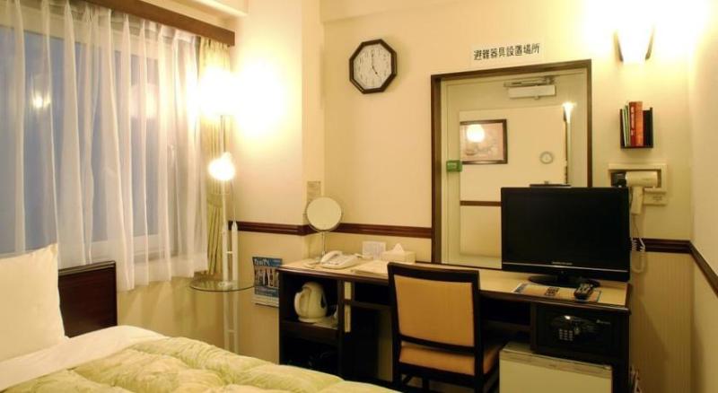 Imagen de la habitación del Hotel Toyoko Inn Osaka Tsuruhashi Ekimae. Foto 5