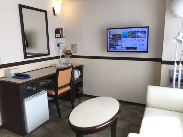 Imagen de la habitación del Hotel Toyoko Inn Shin Osaka Station Higashi. Foto 13