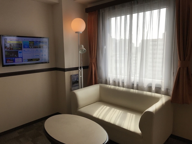 Imagen de la habitación del Hotel Toyoko Inn Shin Osaka Station Higashi. Foto 16