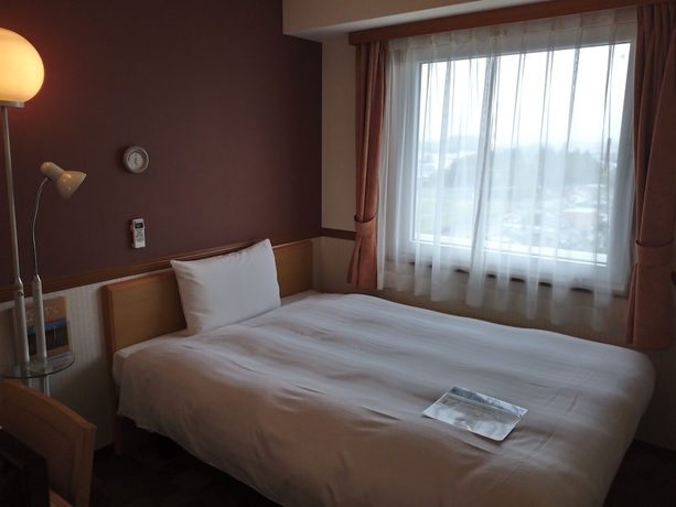 Imagen de la habitación del Hotel Toyoko Inn Shin Shirakawa Station. Foto 3