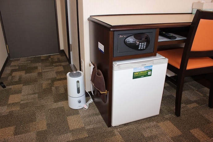 Imagen de la habitación del Hotel Toyoko Inn Shin Takaoka Station Shinkansen Minami. Foto 16