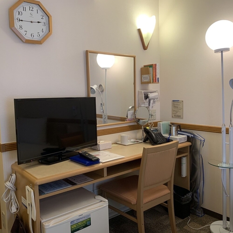 Imagen de la habitación del Hotel Toyoko Inn Shin Yokohama Station Shinkan. Foto 4