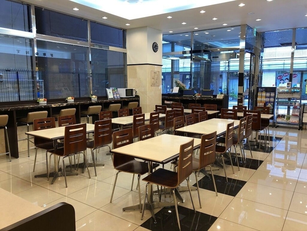 Imagen de los interiores del Hotel Toyoko Inn Shinjuku Gyoemmae Station. Foto 19