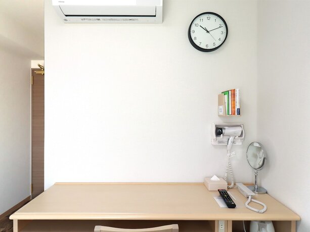 Imagen de la habitación del Hotel Toyoko Inn Tenri Ekimae. Foto 21