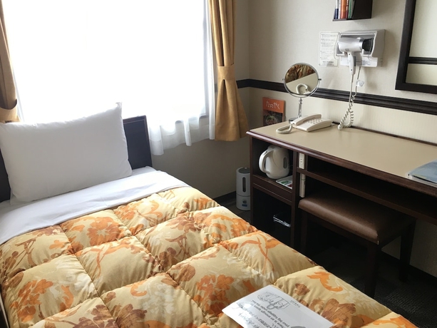 Imagen de la habitación del Hotel Toyoko Inn Tokyo Akigawa Station Kita. Foto 7