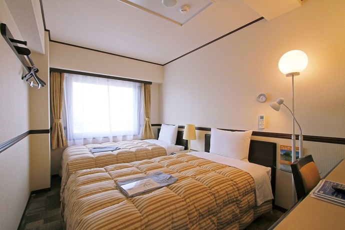 Imagen de la habitación del Hotel Toyoko Inn Tokyo Fussa Station Higashi. Foto 8