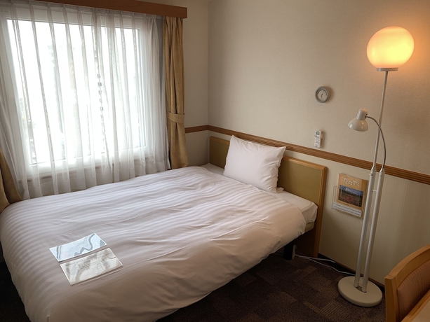 Imagen de la habitación del Hotel Toyoko Inn Tokyo Kanda Akihabara. Foto 2