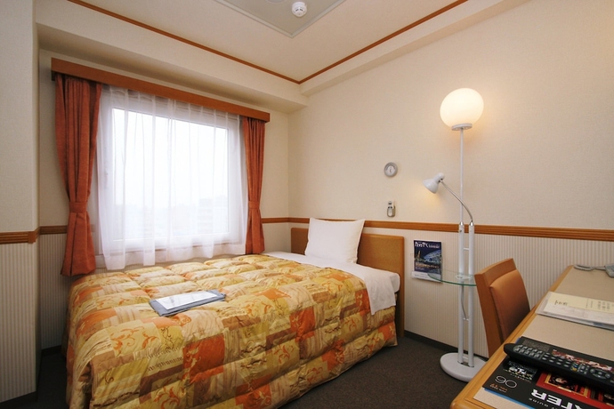 Imagen de la habitación del Hotel Toyoko Inn Tokyo Kanda Akihabara. Foto 7