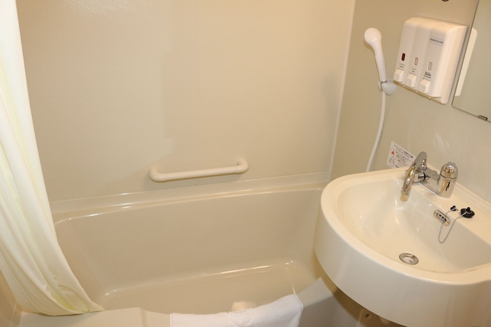 Imagen de la habitación del Hotel Toyoko Inn Tokyo Yamanote Line Otsuka Station Kita 2. Foto 11