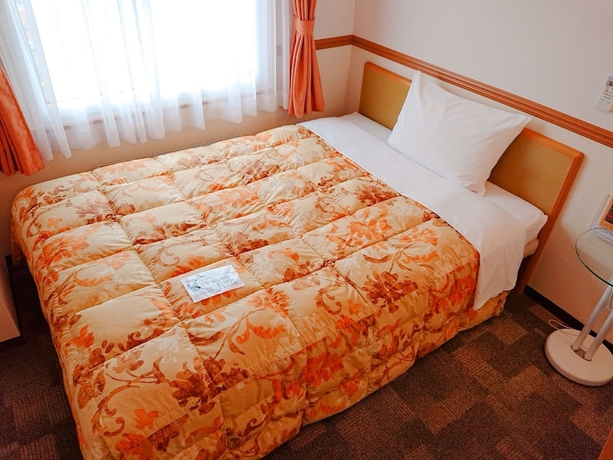 Imagen de la habitación del Hotel Toyoko Inn Toyama Station Sinkansen 1. Foto 12