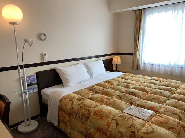 Imagen de la habitación del Hotel Toyoko Inn Tsu-eki Nishi-guchi. Foto 7