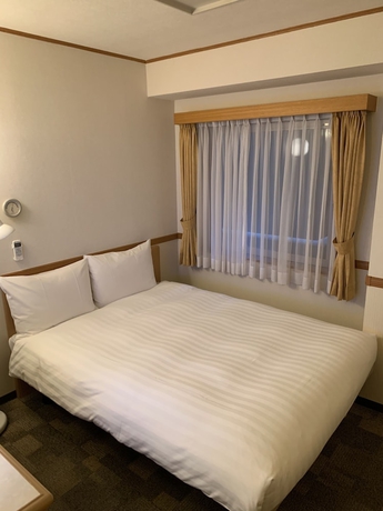 Imagen de la habitación del Hotel Toyoko Inn Yokohama Stadium Mae No.2. Foto 8