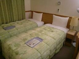 Imagen de la habitación del Hotel Toyoko Inn Yokohama Tsurumi-eki Higashi-guchi. Foto 1