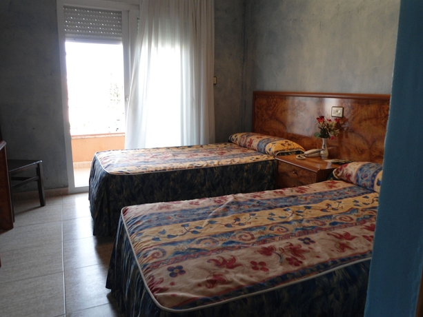 Imagen de la habitación del Hotel Trabuco. Foto 9