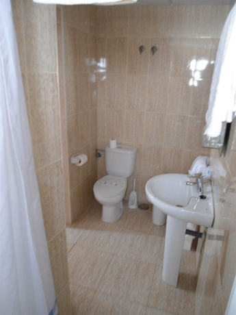 Imagen de la habitación del Hotel Trabuco. Foto 11