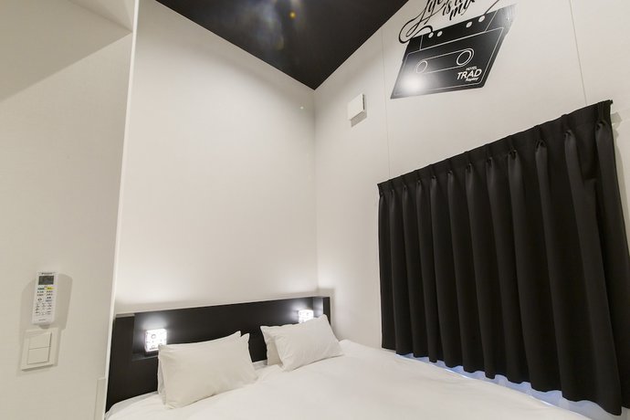 Imagen de la habitación del Hotel Trad Replay. Foto 10