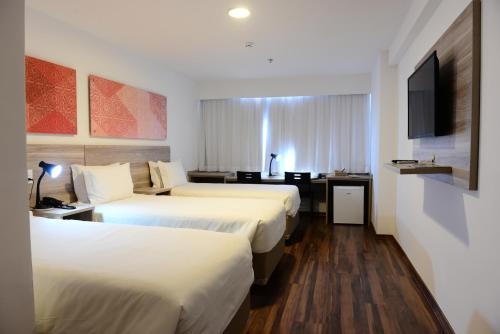 Imagen de la habitación del Hotel Trade. Foto 8