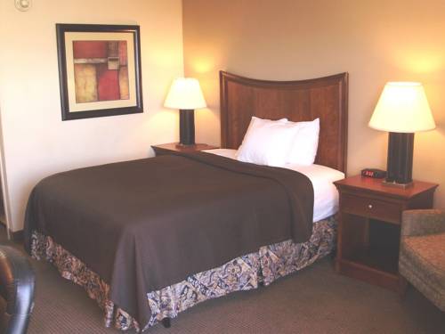 Imagen de la habitación del Hotel Trade Winds Central Inn. Foto 5