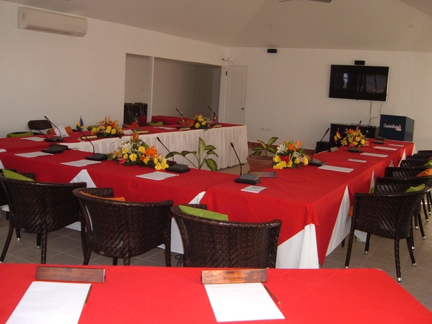 Imagen de los interiores del Hotel Trade Winds. Foto 8