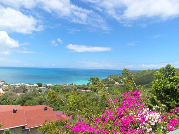 Imagen de los exteriores del Hotel Trade Winds. Foto 7