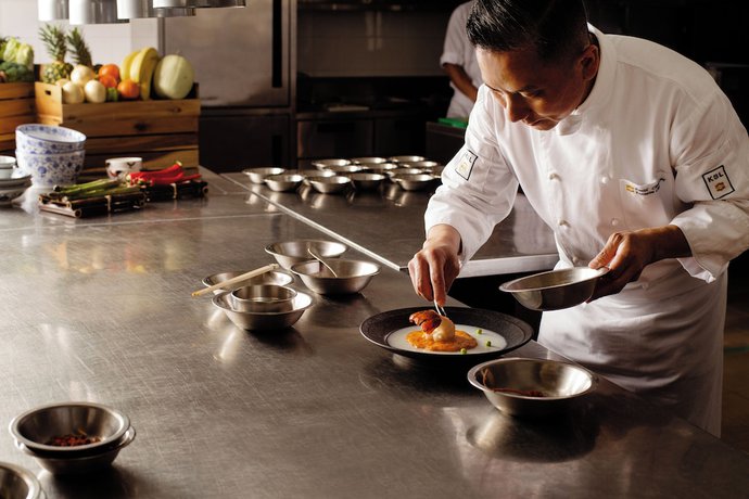 Imagen del bar/restaurante del Hotel Traders Hongqiao Airport,Shanghai. Foto 6