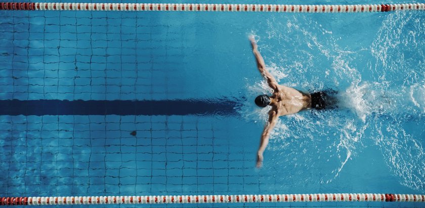 Imagen de la piscina del Hotel Traders Hongqiao Airport,Shanghai. Foto 16