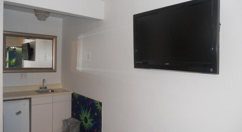 Imagen general del Hotel Tradewinds All suites. Foto 6