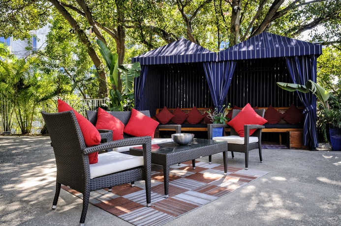 Imagen general del Hotel Tradewinds Apartment Miami Beach. Foto 2