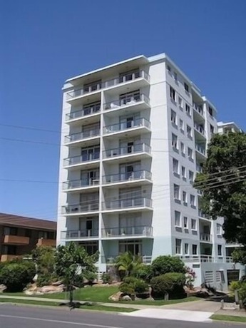 Imagen general del Hotel Tradewinds Apartments. Foto 7