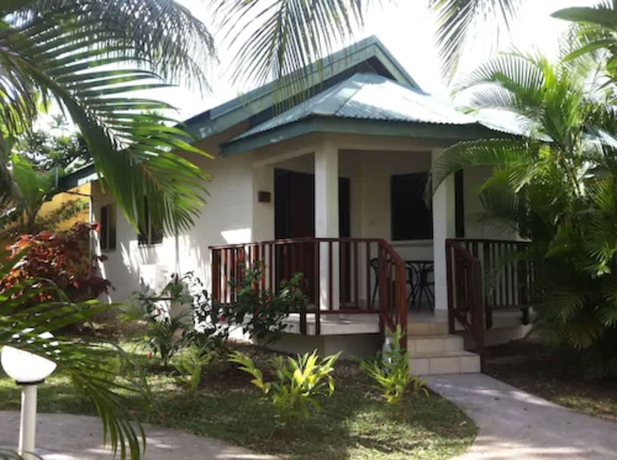Imagen general del Hotel Tradewinds Villas. Foto 1