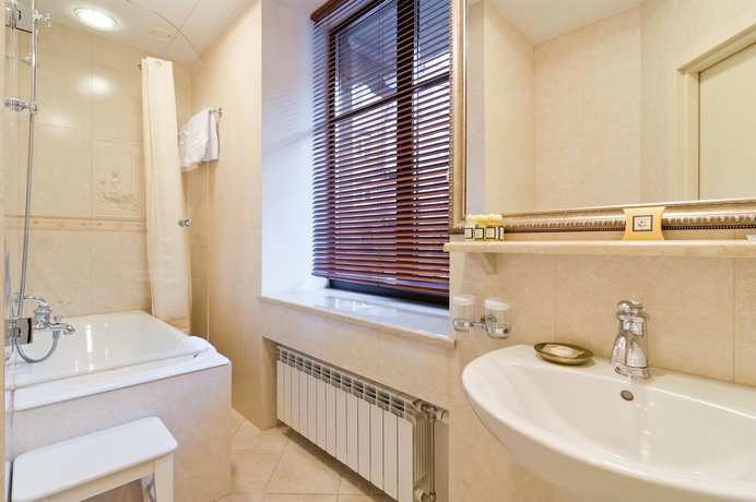 Imagen de la habitación del Hotel Tradition, San Petersburgo. Foto 6