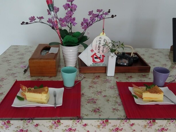 Imagen del bar/restaurante del Hotel Traditional Arts Country Inn. Foto 13