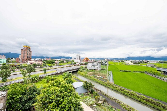 Imagen de la habitación del Hotel Traditional Arts Country Inn. Foto 21