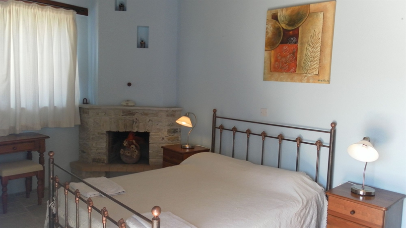 Imagen de la habitación del Hotel Traditional Village Houses. Foto 4