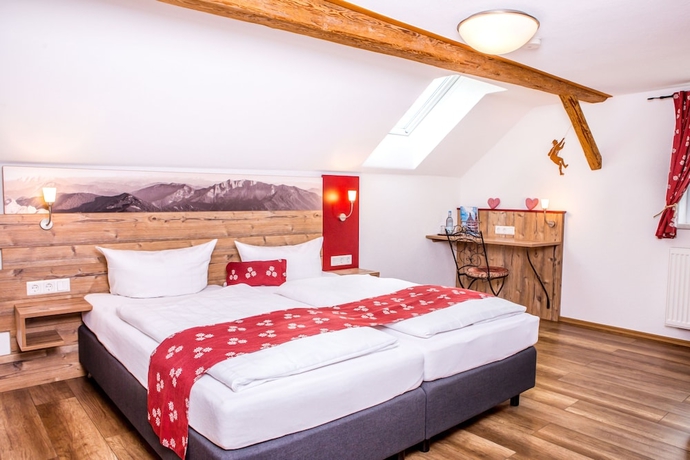 Imagen de la habitación del Hotel Traditions-Gasthaus Bayrischer Hof. Foto 11