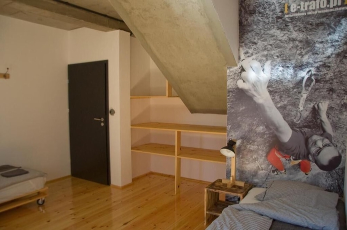 Imagen de la habitación del Hotel Trafo Base Camp. Foto 7