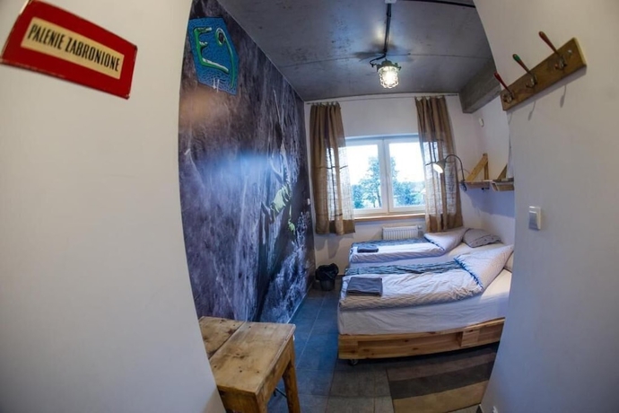 Imagen de la habitación del Hotel Trafo Base Camp. Foto 15
