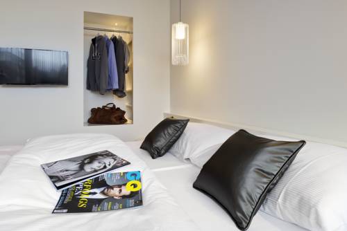 Imagen de la habitación del Hotel Trafo. Foto 10