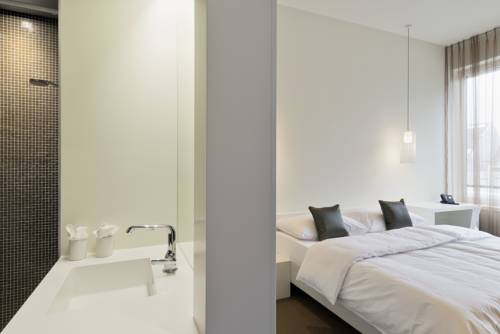 Imagen de la habitación del Hotel Trafo. Foto 11