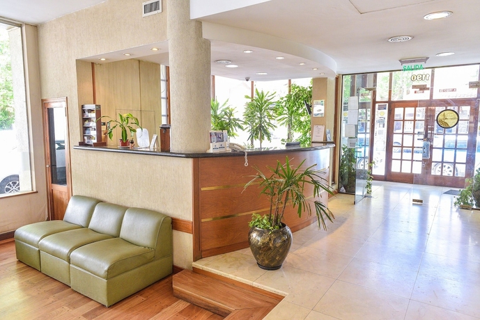 Imagen de los interiores del Hotel Traful. Foto 16