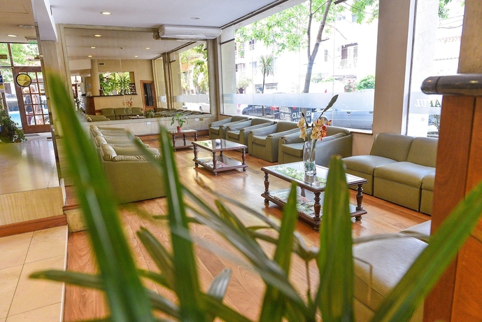 Imagen de los interiores del Hotel Traful. Foto 18